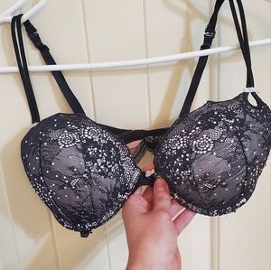 Push-up padded Victoria's Secret bra